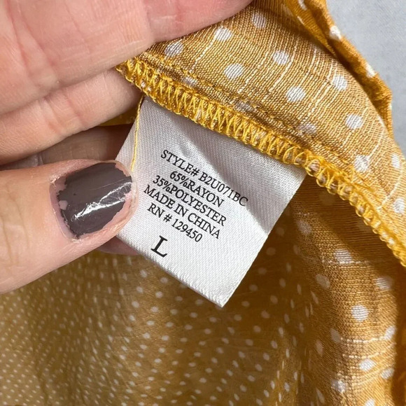 Como Black Yellow Polka Dot Vneck Long Sleeve Hi Low Blouse Sz LG - Picture 7 of 9